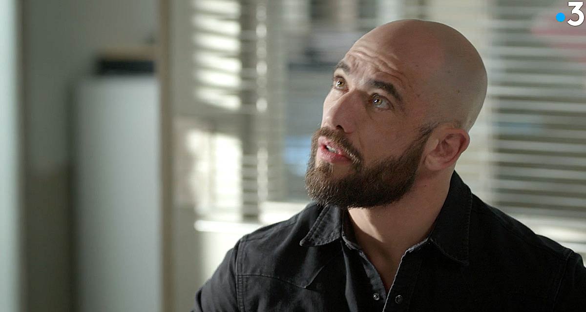 Un si grand soleil (spoiler) : Manu obnubilé par Eve, il pète un plomb